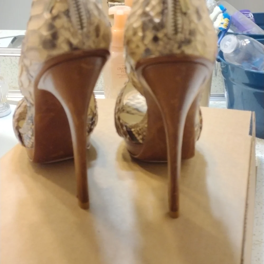 Alexandre Birman Genuine Snakeskin shoes